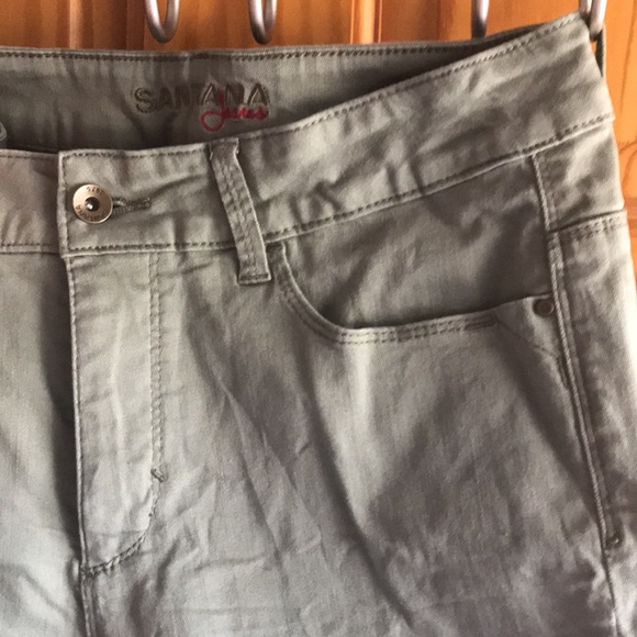 Capris - Picture 3 of 4